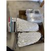 Image 1 : Cotton mop, heads, and small storage containers