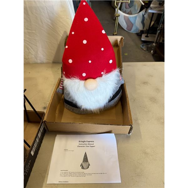 Kringle  express character tree topper