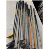 Image 3 : Assorted golf clubs