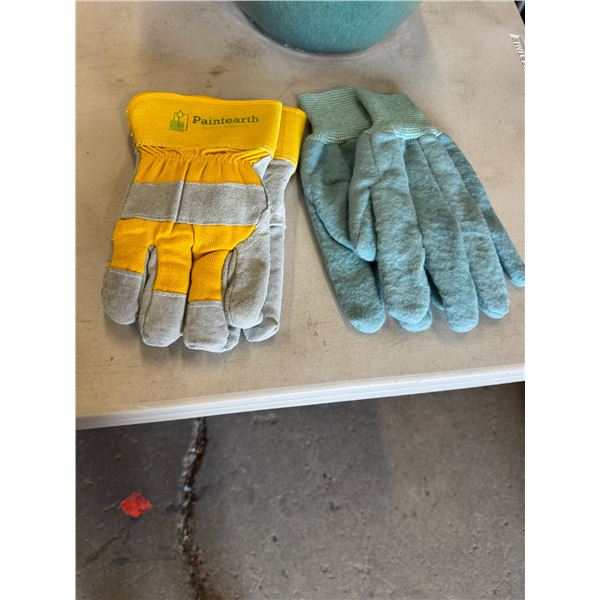 Work gloves