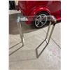 Image 1 : Sofa table