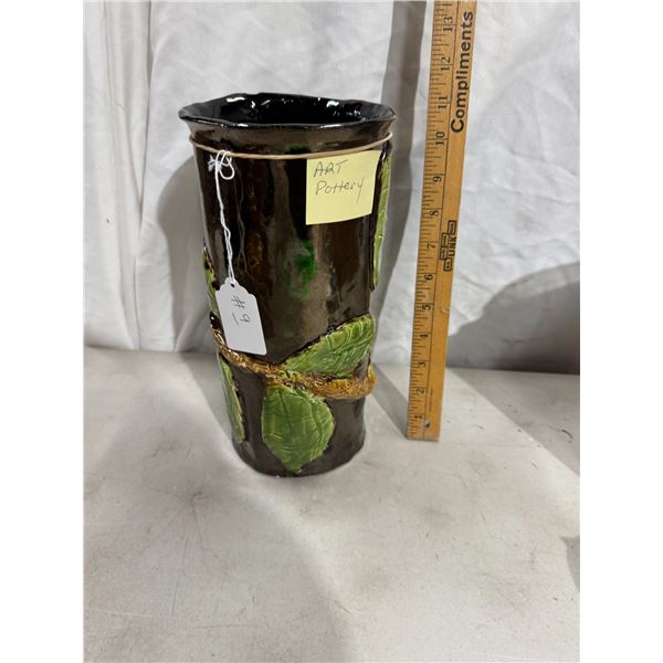 Art pottery vase