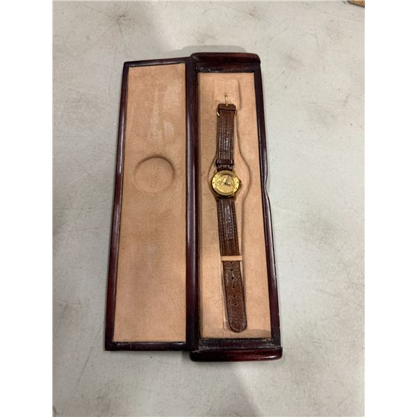 Women's ducks unlimited Swiss presentation watch works