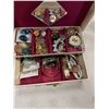 Image 2 : Jewelry box and contents