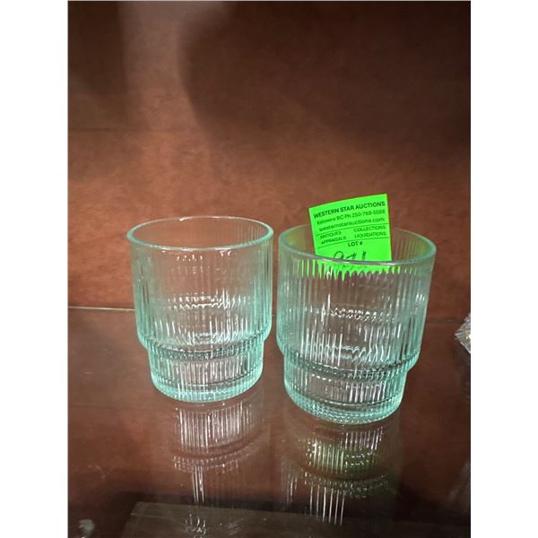 JONATHAN ADLER ribbed glasses