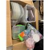 Image 1 : Reusable containers
