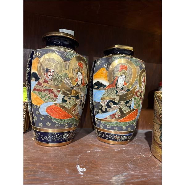 Large Japanese Satsuma vases