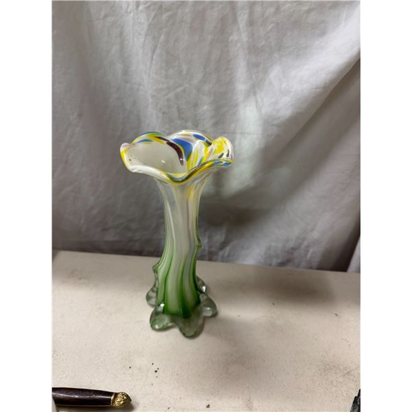 Glass vase