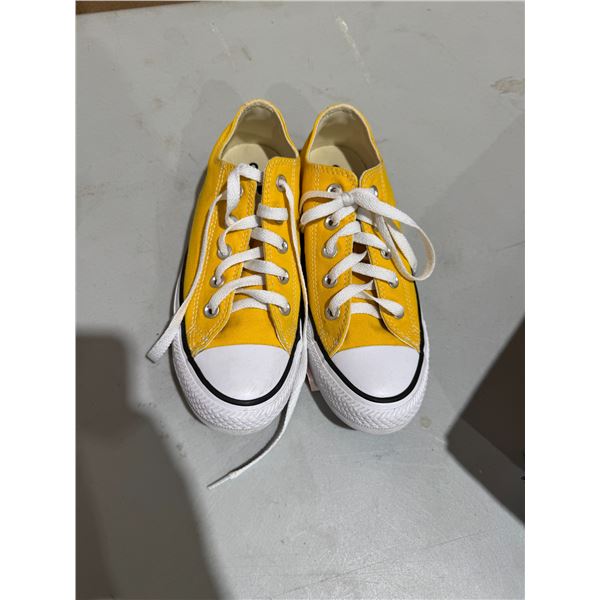 Converse size 4, men's six women