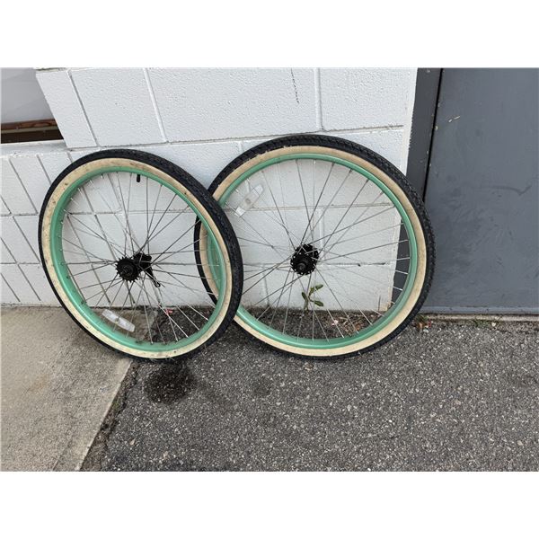 Bike tires