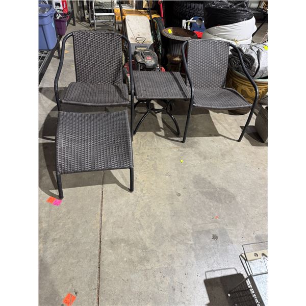 Patio chairs, side table, and ottoman