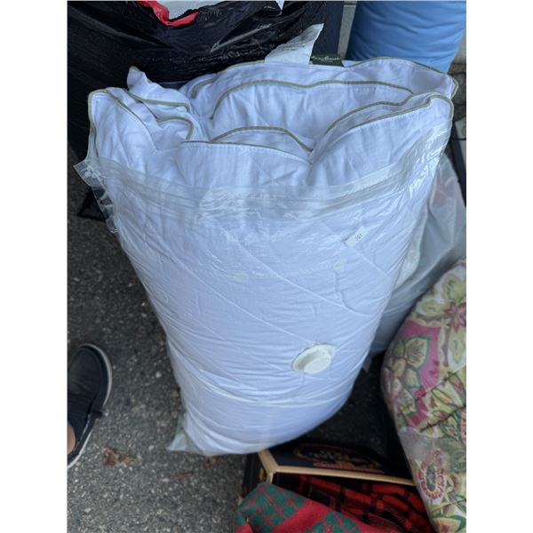 Eddie Bauer down lite cover