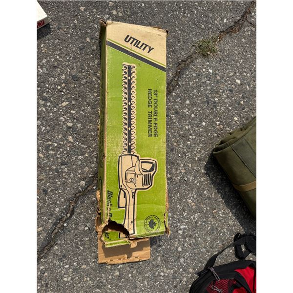 13 inch double edge hedge trim