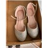 Image 1 : Shoes size 4