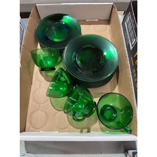 Green glassware