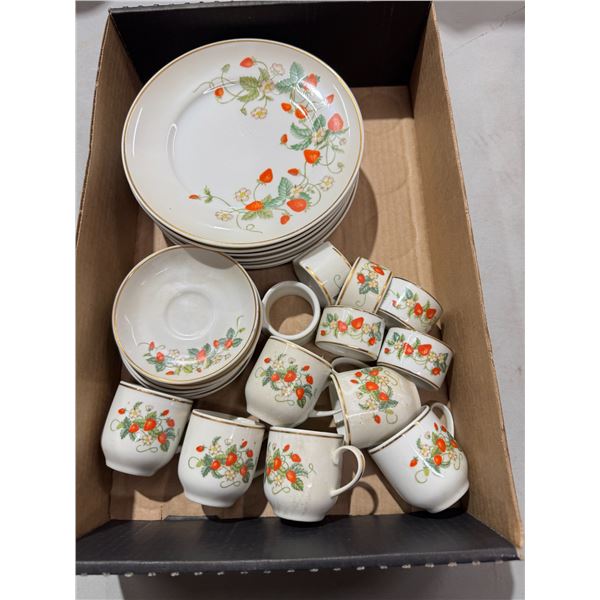 Avon plates, cups, and saucers, and napkin rings