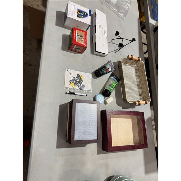 Miscellaneous lot holiday, charms gel, etc.