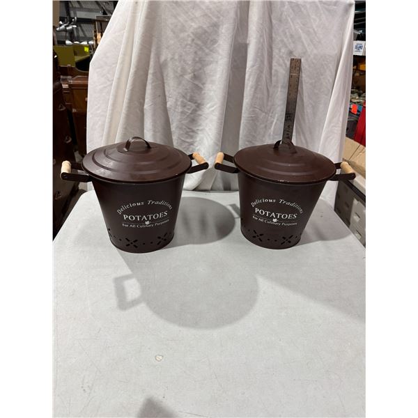 2 Potatoe bins