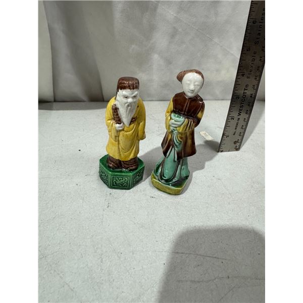 Chinese figurines