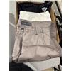 Image 1 : Pants shorts and capris size 38
