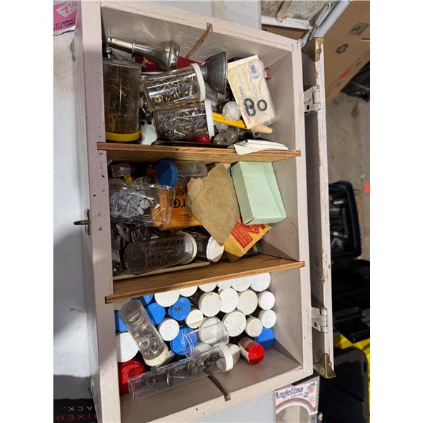 Hardware screws and other items