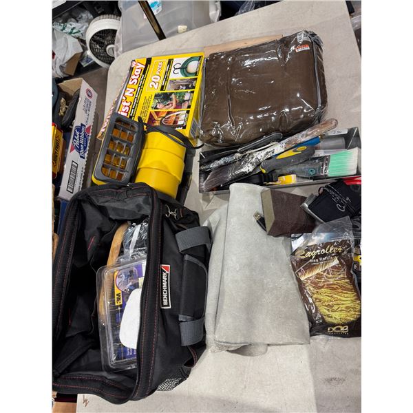 Miscellaneous garage related items