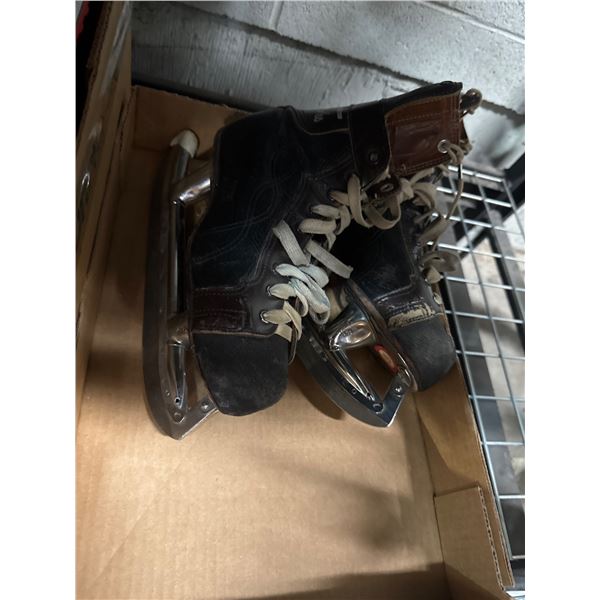 Tacks vintage  skates
