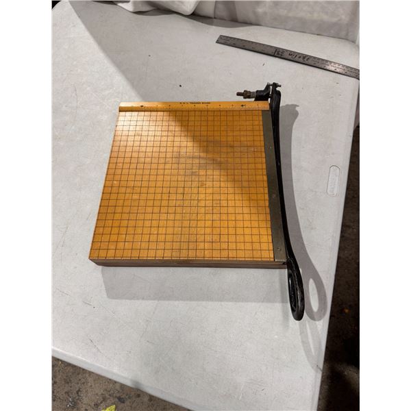 R. H. L. Trimmer board.