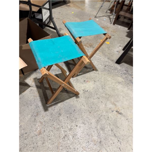 Folding stools