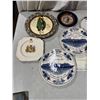 Image 2 : Collectible plates