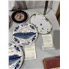 Image 3 : Collectible plates