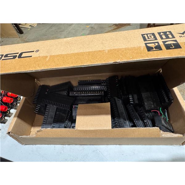 Lot of electronic terminals