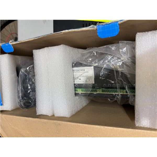 Altronix 19” rack mount cctv power supply. New