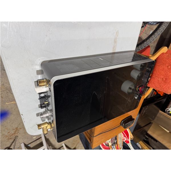 EcoTemp SH22i-NG natural gas instant hot water heater. Untested.