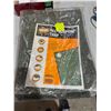 Image 1 : New tarp 8 x 10 cut size 7'6" by 9'6"