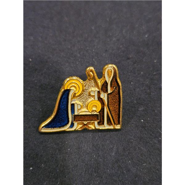 Modern Manger scene pin