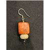 Image 1 : Single earring- coral, shell