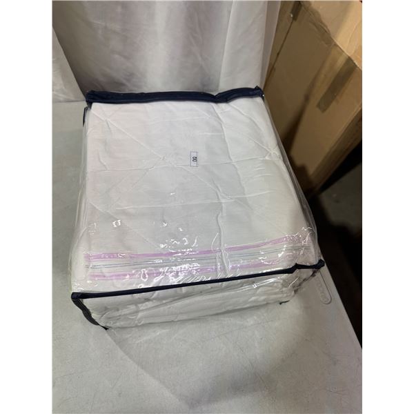 New Double/queenbed protector