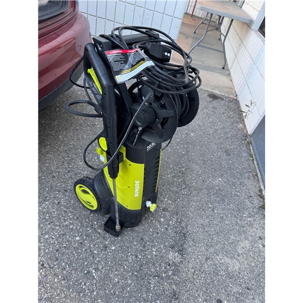 Pressure washer works but has a leak