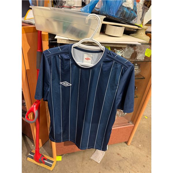 Ambrose soccer shirt size small