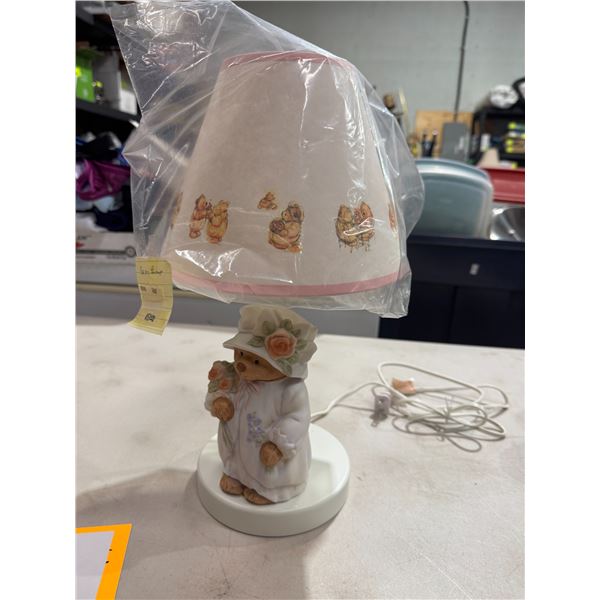 Children's bear lamp