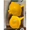 Image 1 : Tupperware strainers