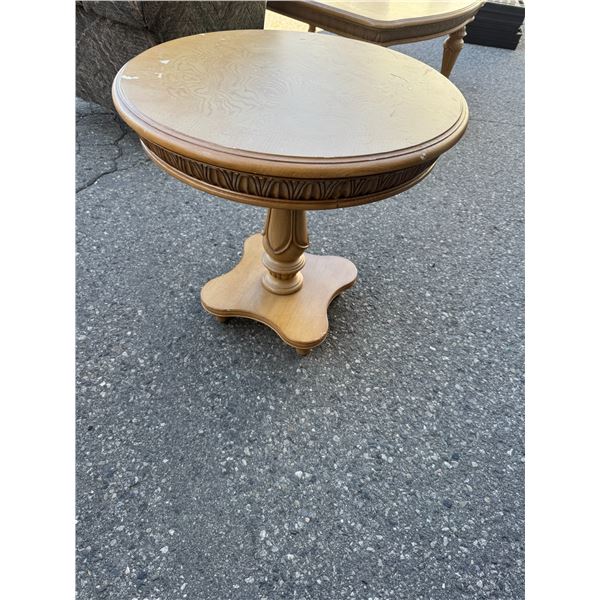 Pedestal side table