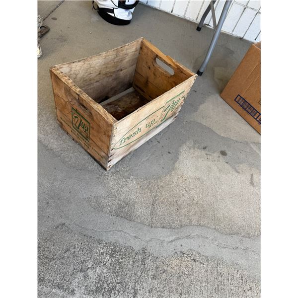 7-Up Wood crate