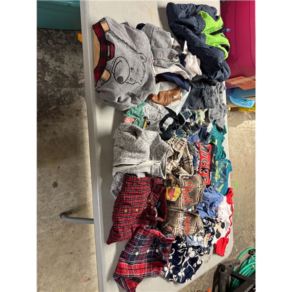 Children's clothing 6 to 24 months