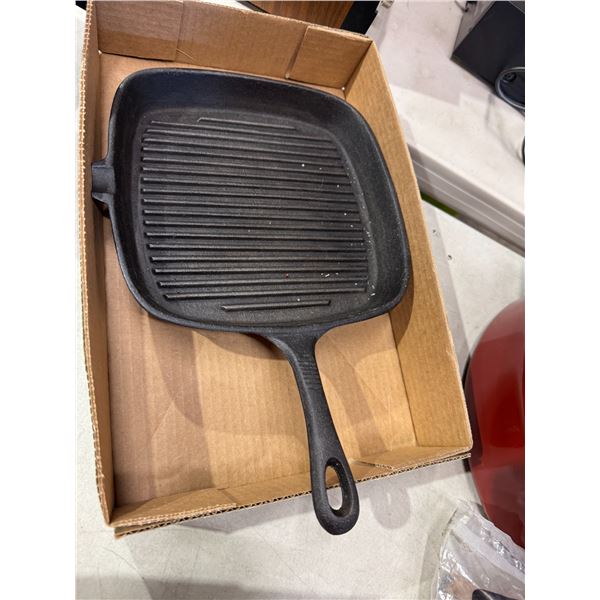 Cast-iron frying pan