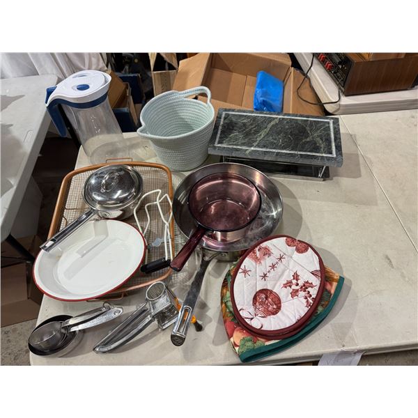 Kitchen items, vision, pot, etc.