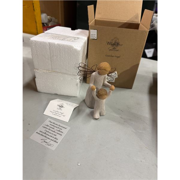 New willow tree figurine