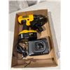 Image 1 : Dewalt 18 V drill and charger with batteries Batteries are weak