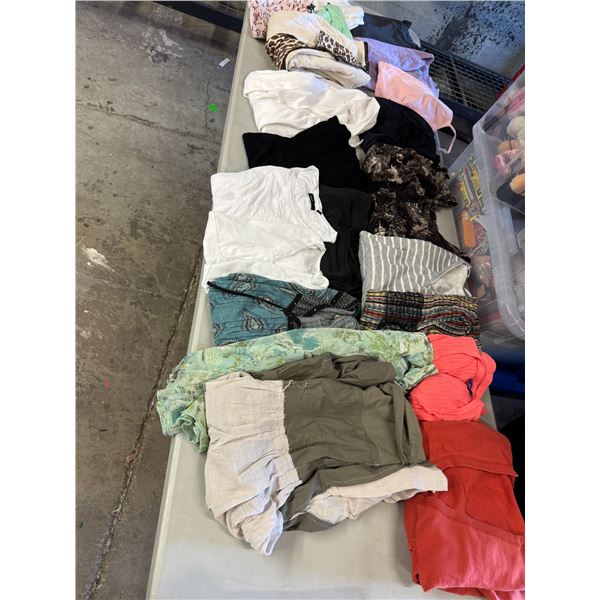 Small medium clothing lot